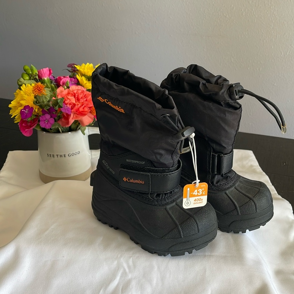 Columbia Kid’s Unisex Snow Boots Size 8 Black NWT